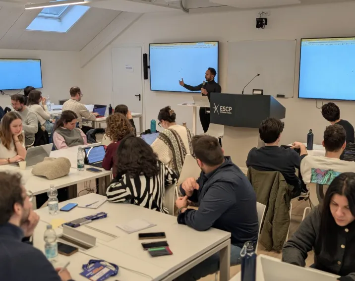 Course 'From Zero to Startup', ESCP 2026